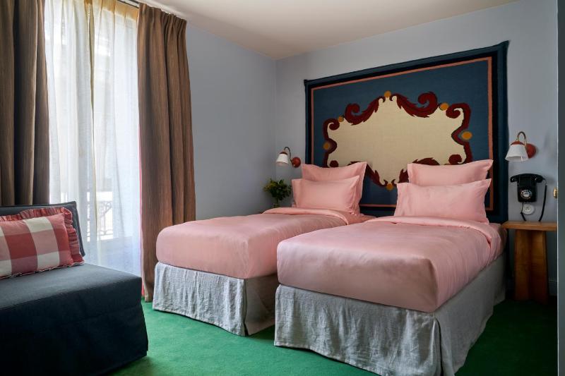 Superior Triple Room image 1