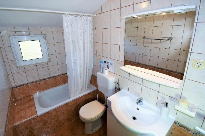 Apartments Mirjana V - image 15
