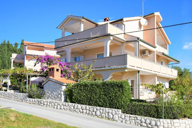 Apartments Mirjana V - image 11