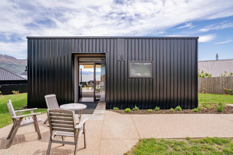 Landsborough Lane - Wanaka Holiday Studio - image 11