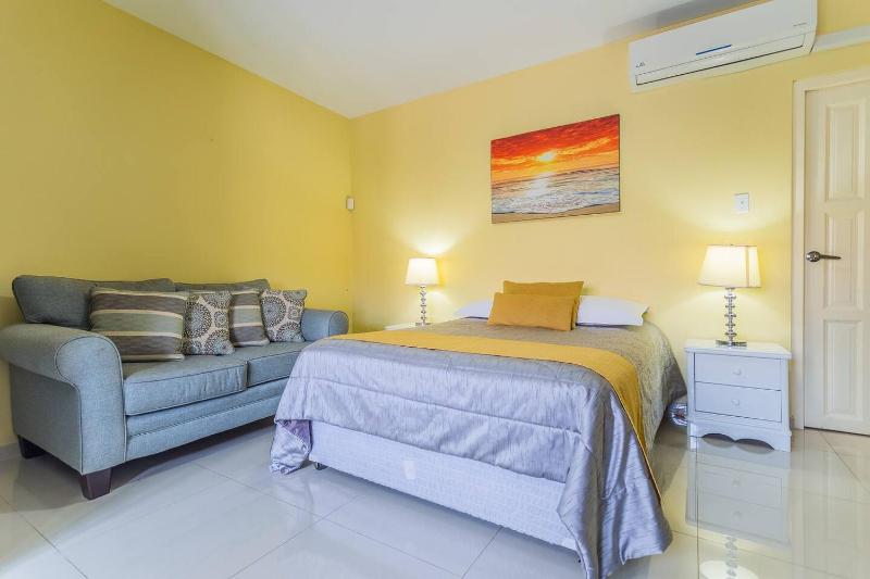 Juanedu Suites - image 32