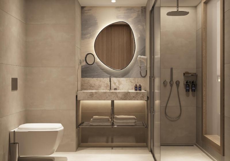 Deluxe Suite with Sea View image 4