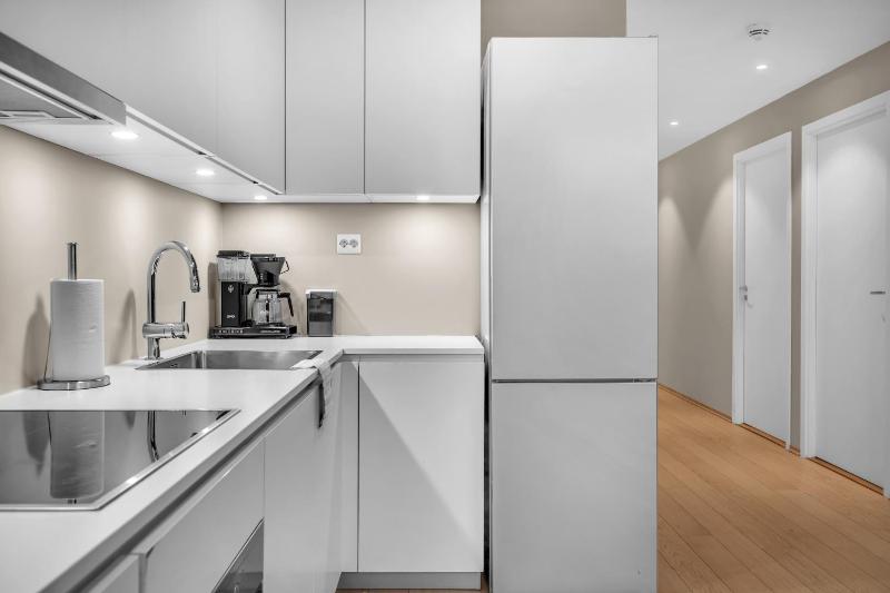 City Home Aurora - image 32
