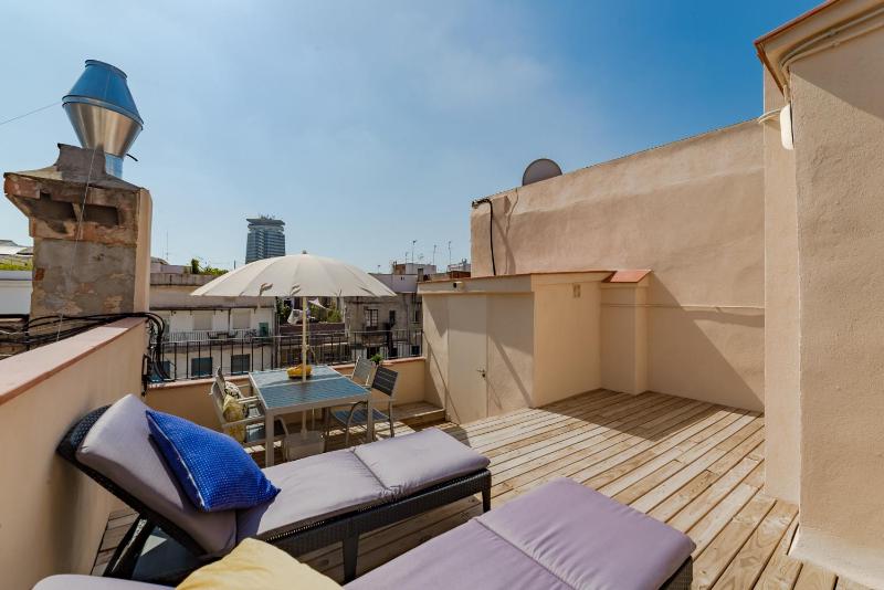 Apartment with Terrace on the rooftop image 4