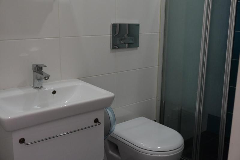 Standard Single Room image 1