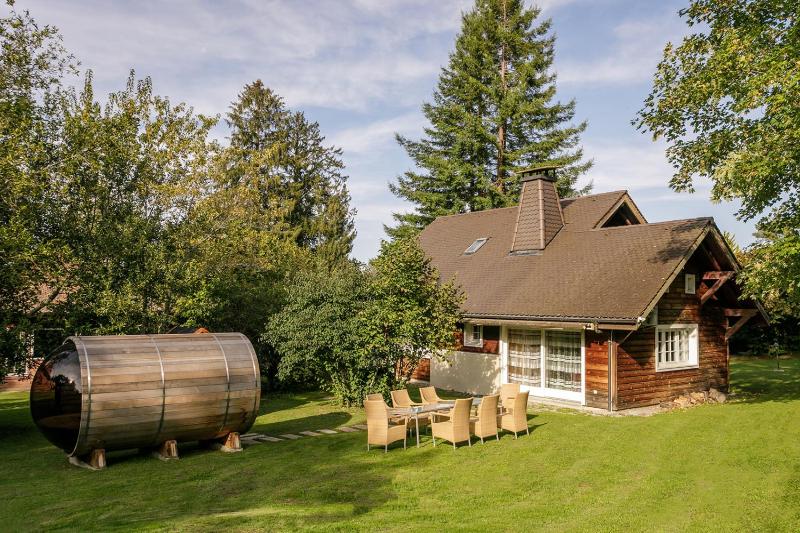 Chalet ( 4-8 Persons) image 1