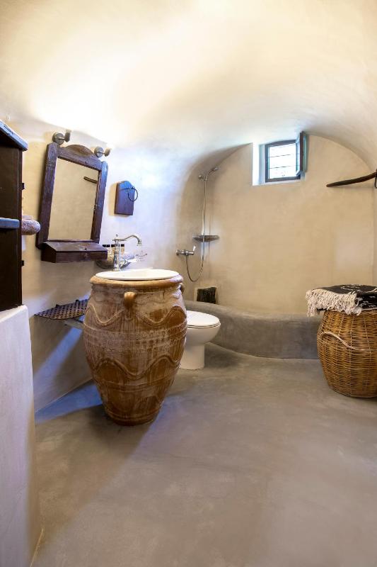 Grand Four Bedroom Villa with Private Pool image 4