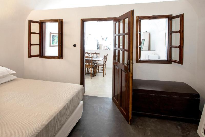 One-Bedroom Villa image 3