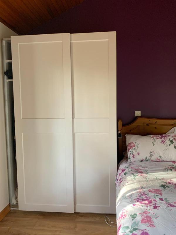 Deluxe Queen Room with Garden Views/ Shared Bathroom image 3