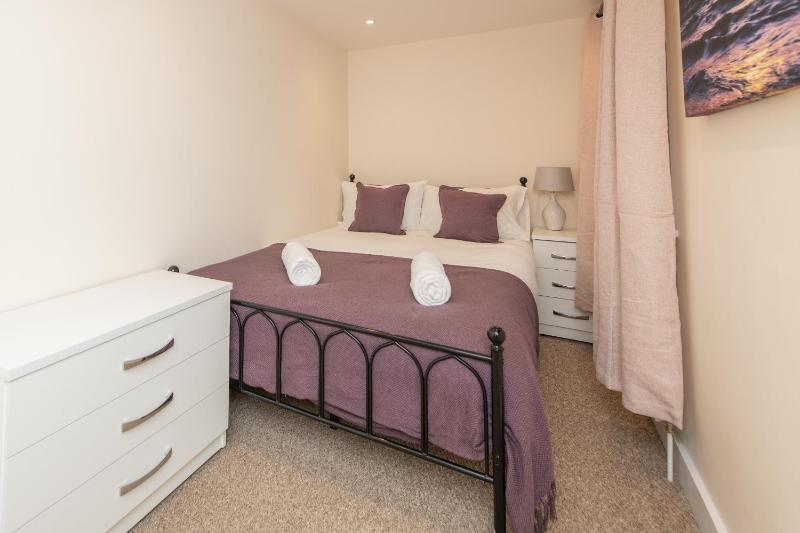 Sutton Cottage - 4 Bed House in City Centre - image 18
