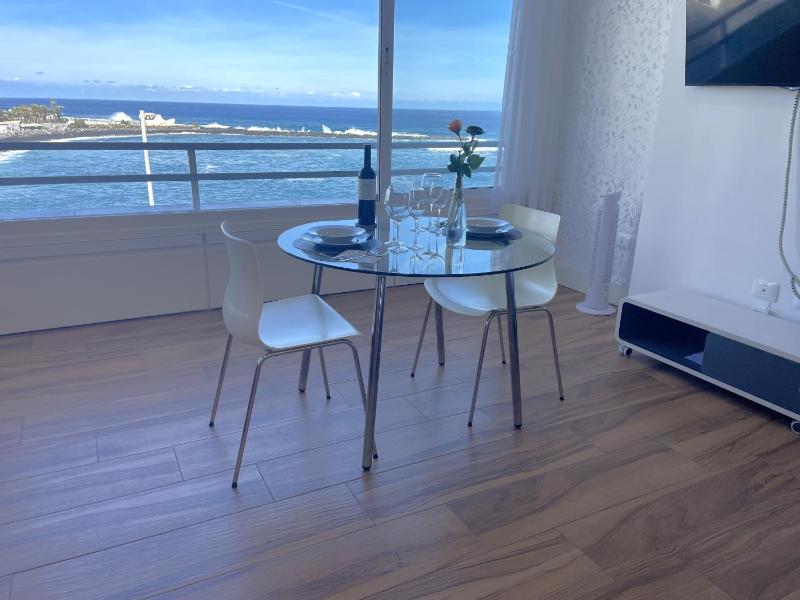 Apartamento en primera línea de playa - image 4