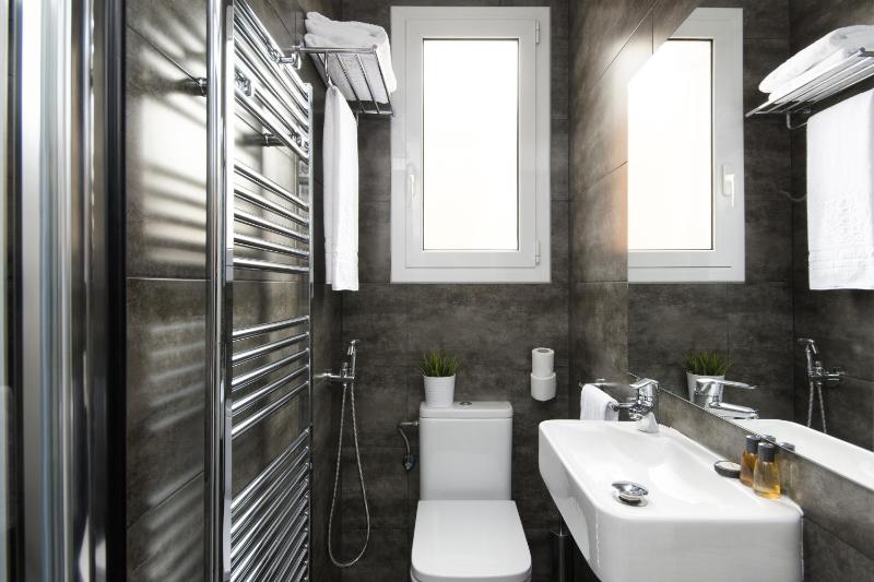  Two-Bedroom Apartment with Terrace image 3