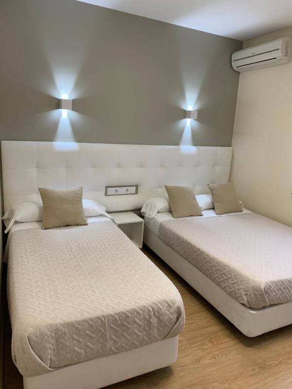 Triple Room image 3