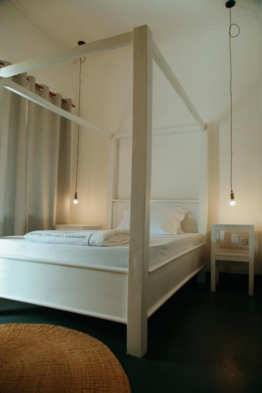 Single Room with Private Bathroom