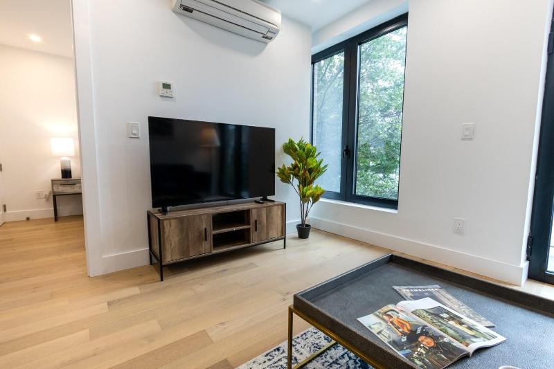 Apartment image 4