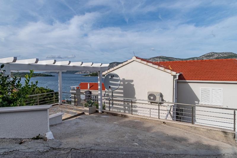 Apartments by the sea Kneza Korcula - 21863 - image 16