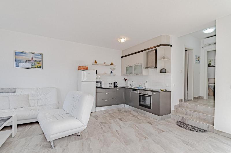 Apartments by the sea Kneza Korcula - 21863 - image 20