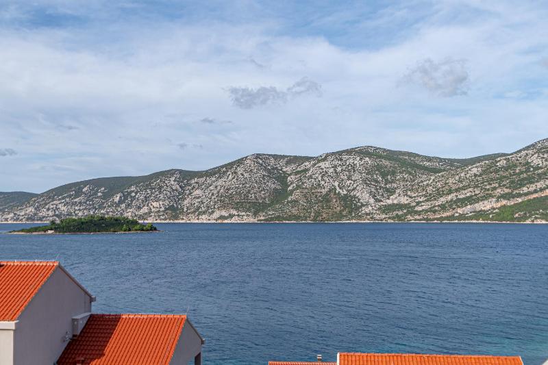 Apartments by the sea Kneza Korcula - 21863 - image 17