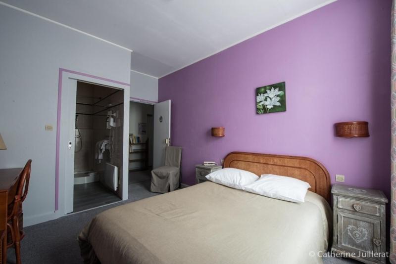 Double Room image 1