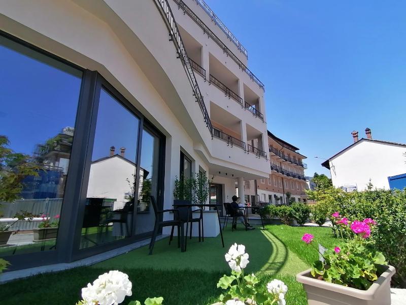 Superior Double or Twin Room with Terrace image 2