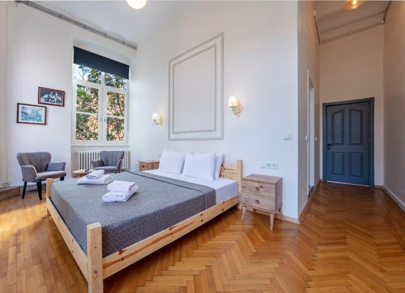 Premium Room image 2