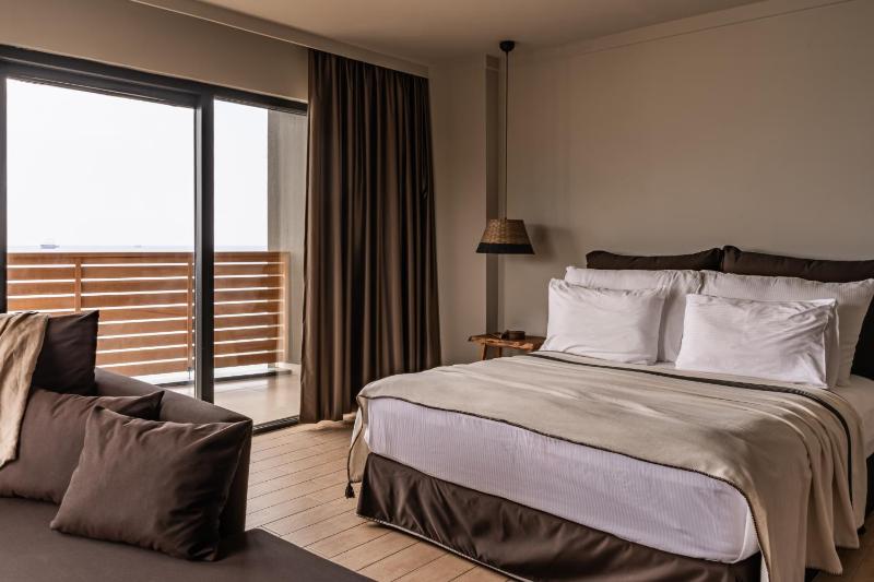 Studio with Sea View image 1