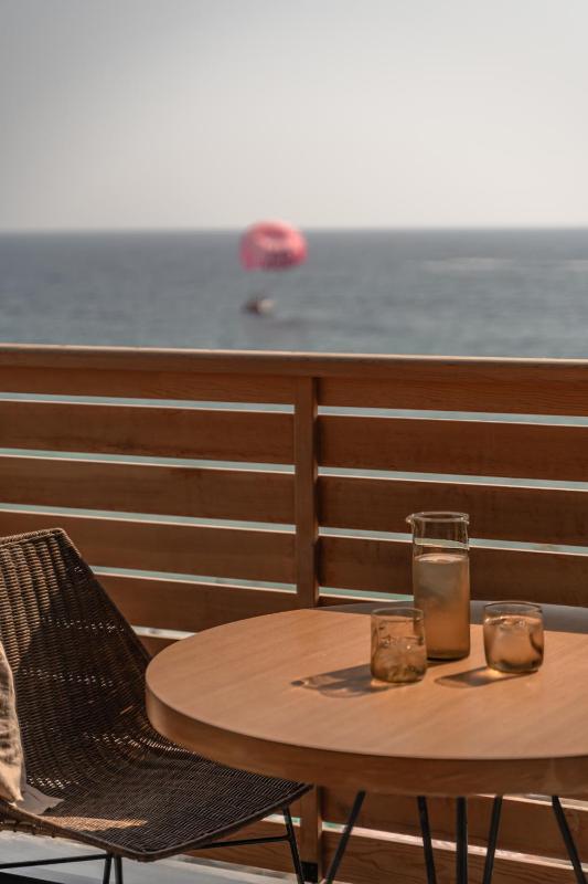 Studio with Sea View image 3