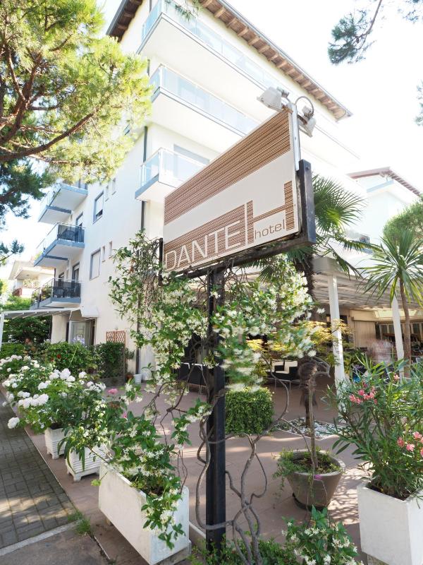 Hotel Dante - image 1