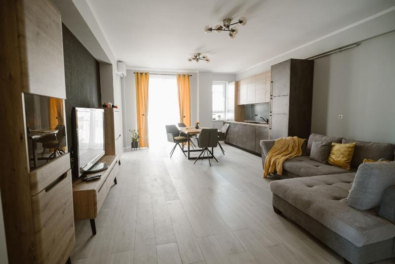 Sibiu Ezonia Central Apartment - image 11