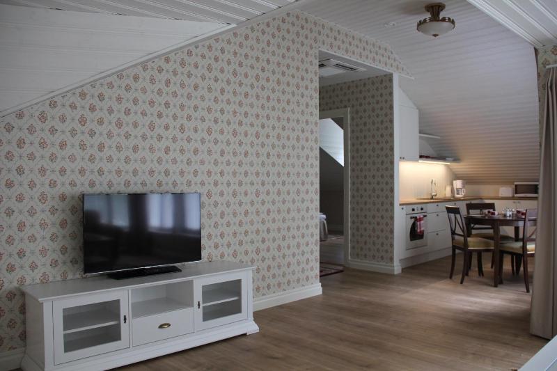 One-Bedroom Apartment image 1