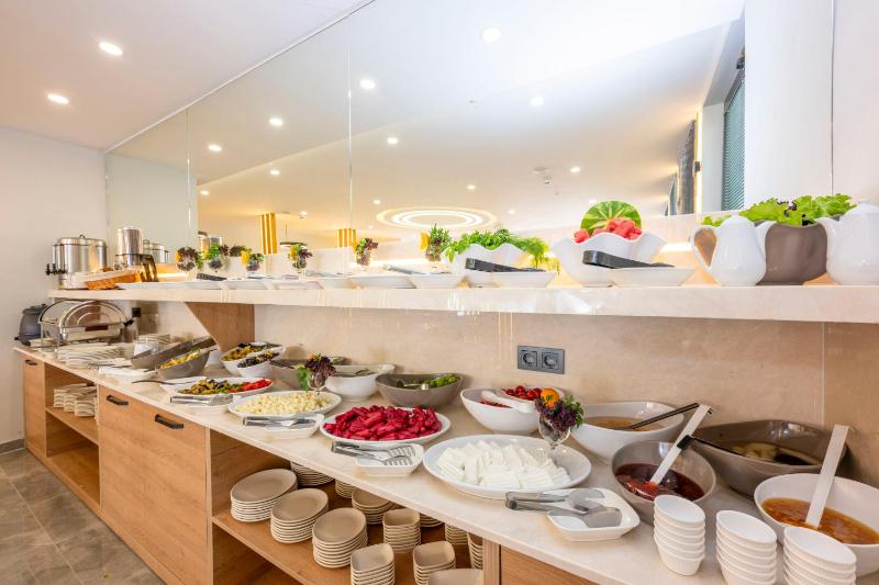 DIAMOND luxury Hotel - image 3