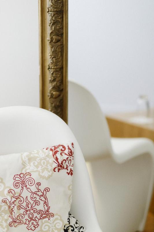 Deluxe Double or Twin Room image 4