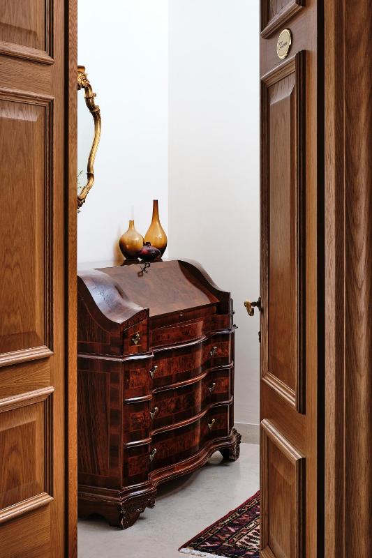 Suite with Sea View image 3