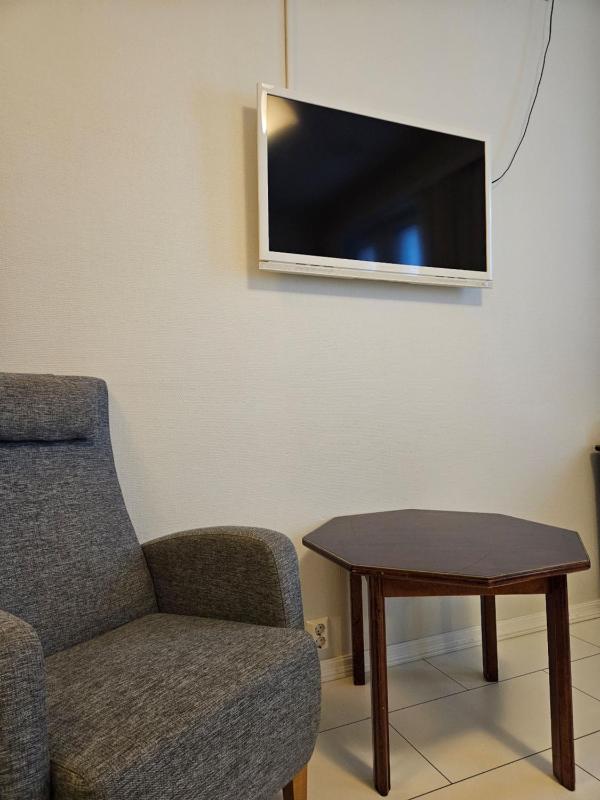 Twin Room image 3
