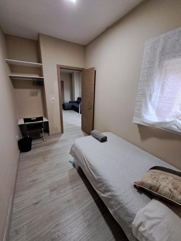 MERIDIANA sant andreu 4 bedrooms - image 3