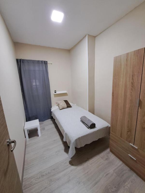 MERIDIANA sant andreu 4 bedrooms - image 2