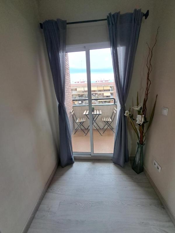 MERIDIANA sant andreu 4 bedrooms - image 4