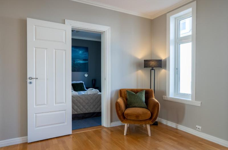 Enter Tromsø - Historic Arctic Apartments - image 11