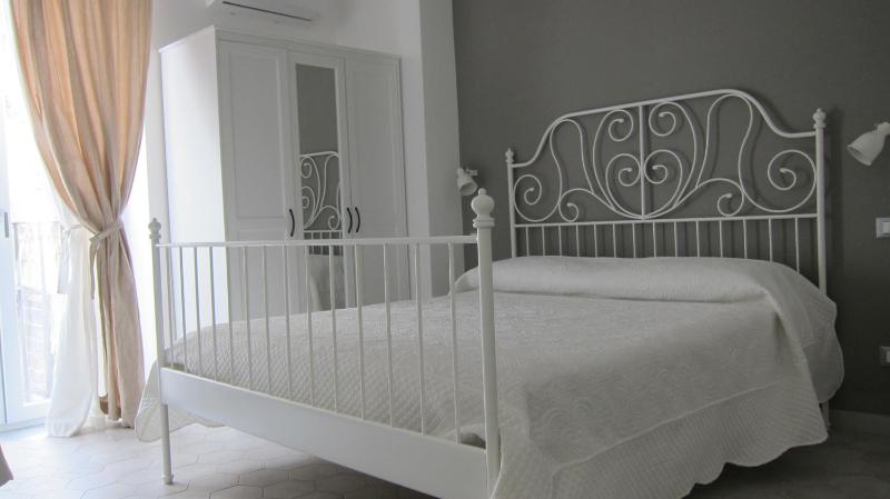 Double Room image 2