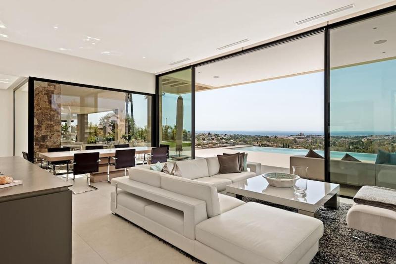 Villa Anamaya 1 - Elegant 5-Bedroom Villa in Marbella - image 10