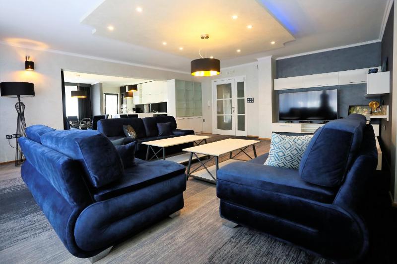 Presidential Suite image 4