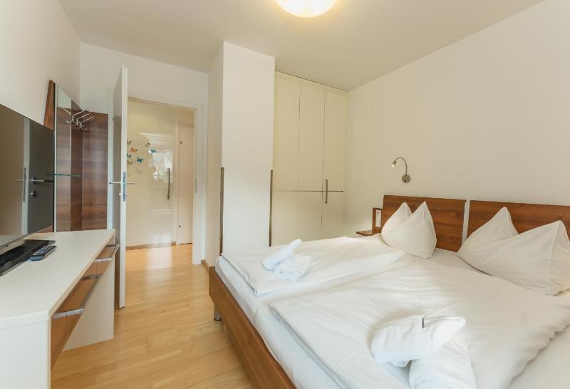 Two-Bedroom Apartment image 4