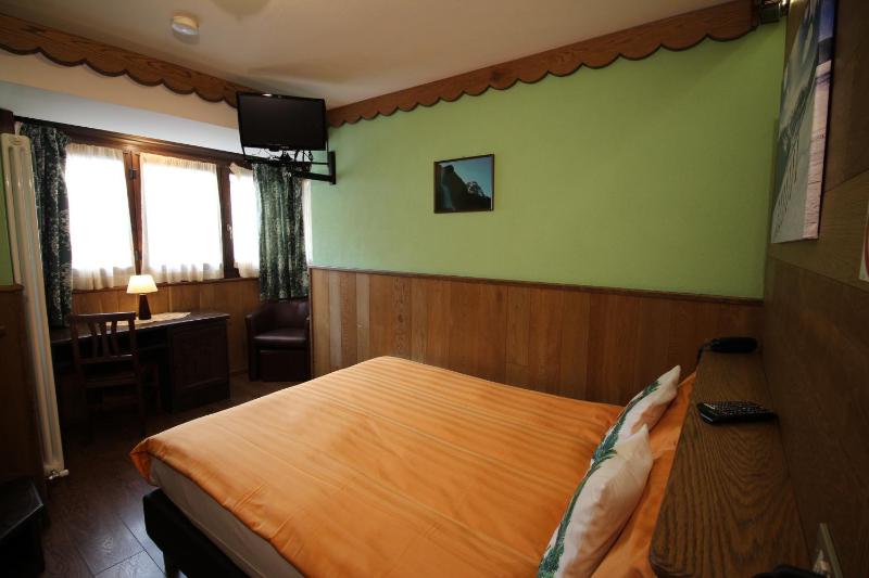 Single Room image 4