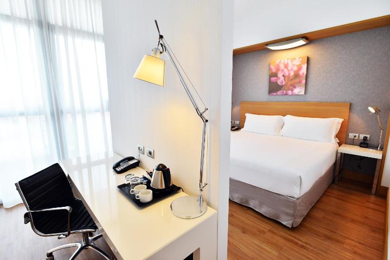 Junior Suite image 4