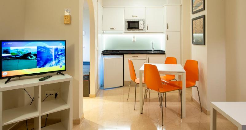 One-Bedroom Apartment (2 Adults) image 3