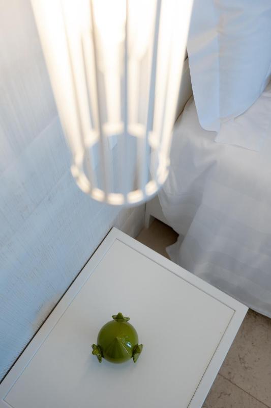 Junior King Suite image 3