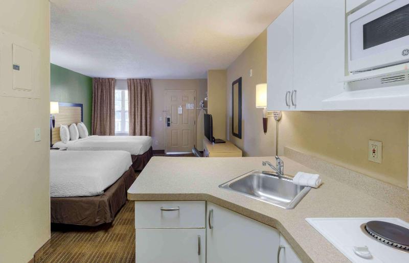 Studio with 2 Double Beds - Non-Smoking image 3