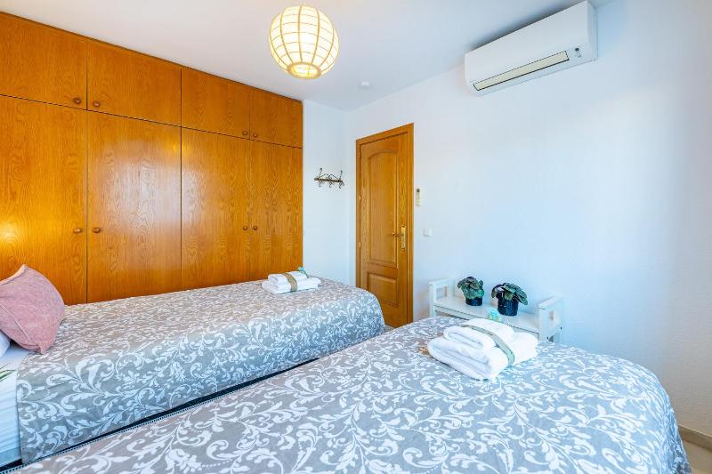 797 HOLIDAY RENTALS - Apartamento en Pueblo del Parque - image 7