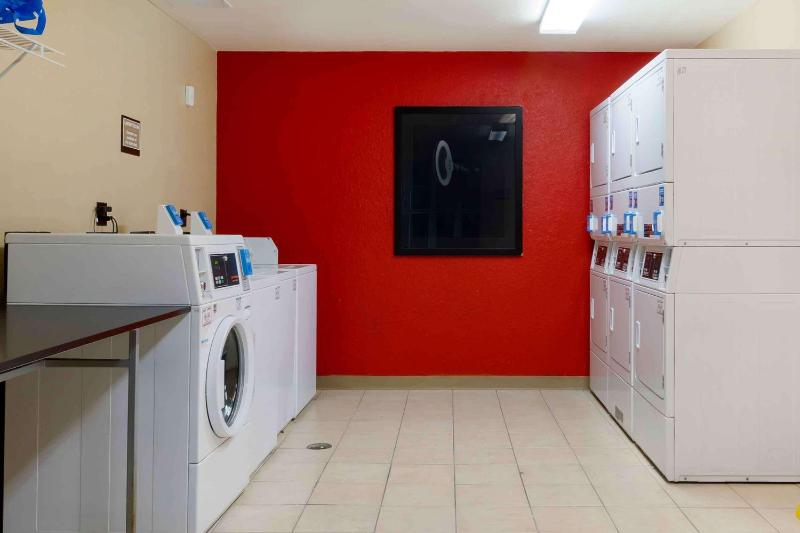 Extended Stay America Suites - Fort Lauderdale - Cypress Creek - Andrews Ave. - image 29