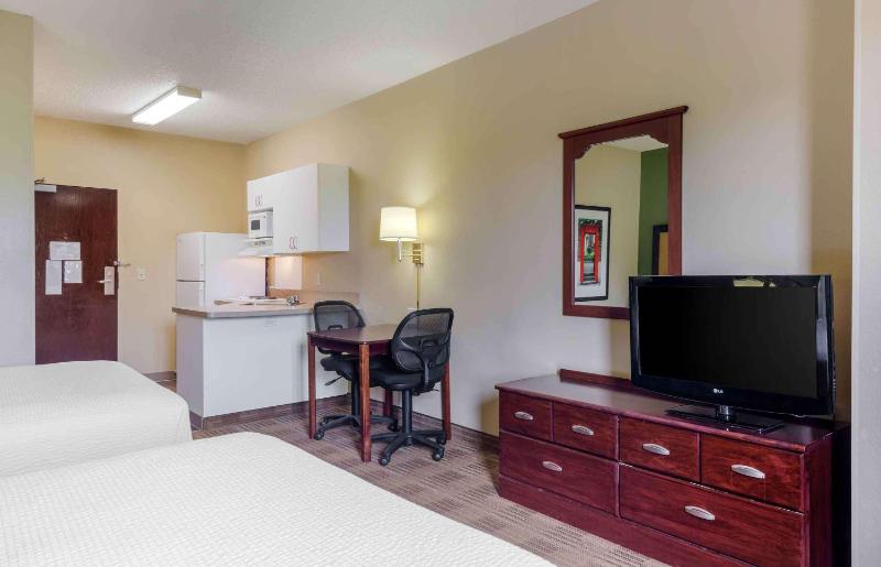 Studio with 2 Double Beds - Non-Smoking image 3